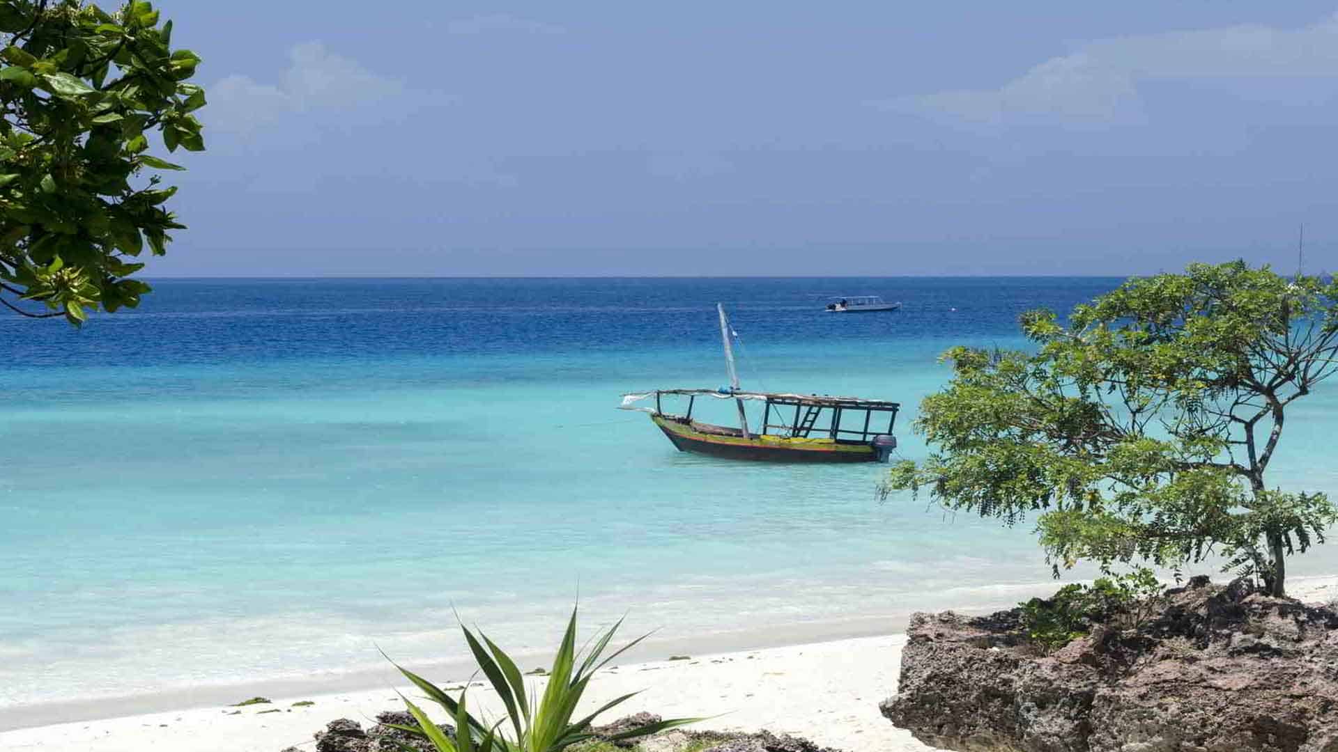 9 Day Serengeti Safari & Zanzibar Beach Honeymoon Special