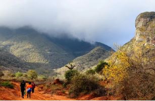 10 Days Community Adventure & Beach