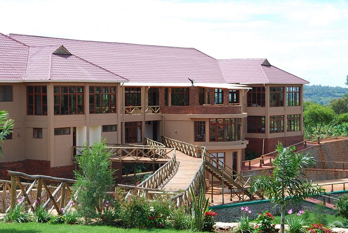 4 Day Luxury Tanzania Premium Safari