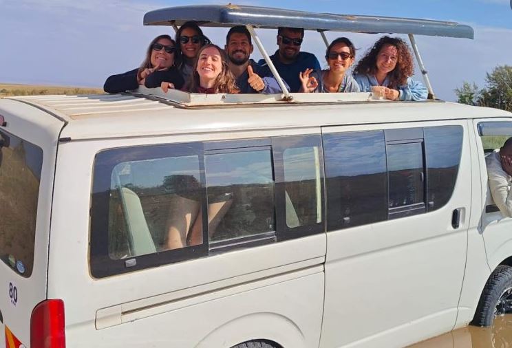 Mid-Range Group Tour