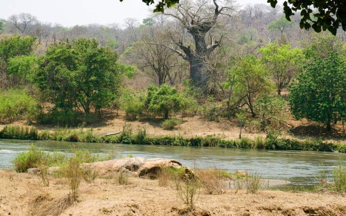 6-Day The Malawi Budget Holiday Escape on a Max